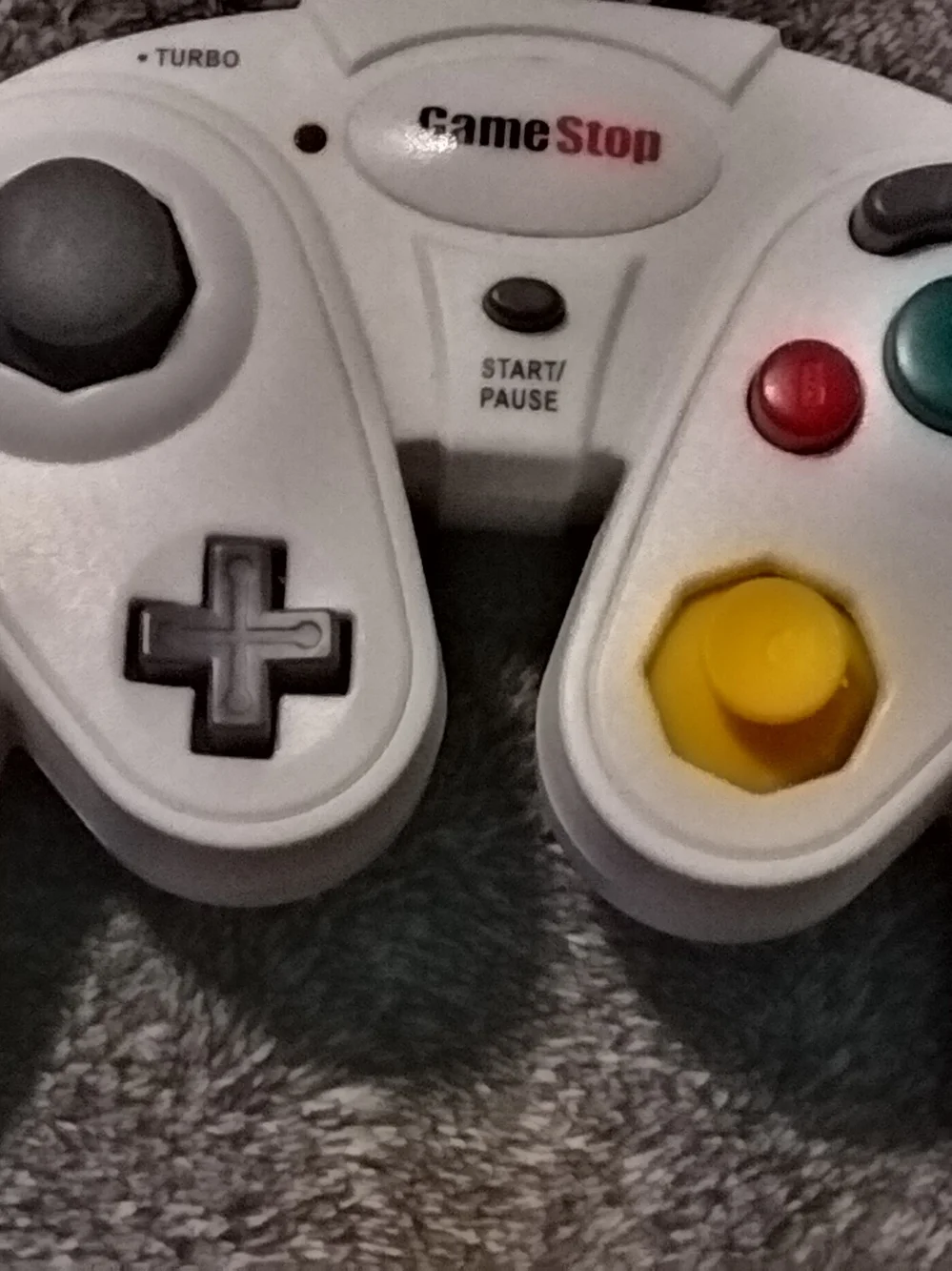 Nintendo Game Cube 2 Controllers And 4 Games